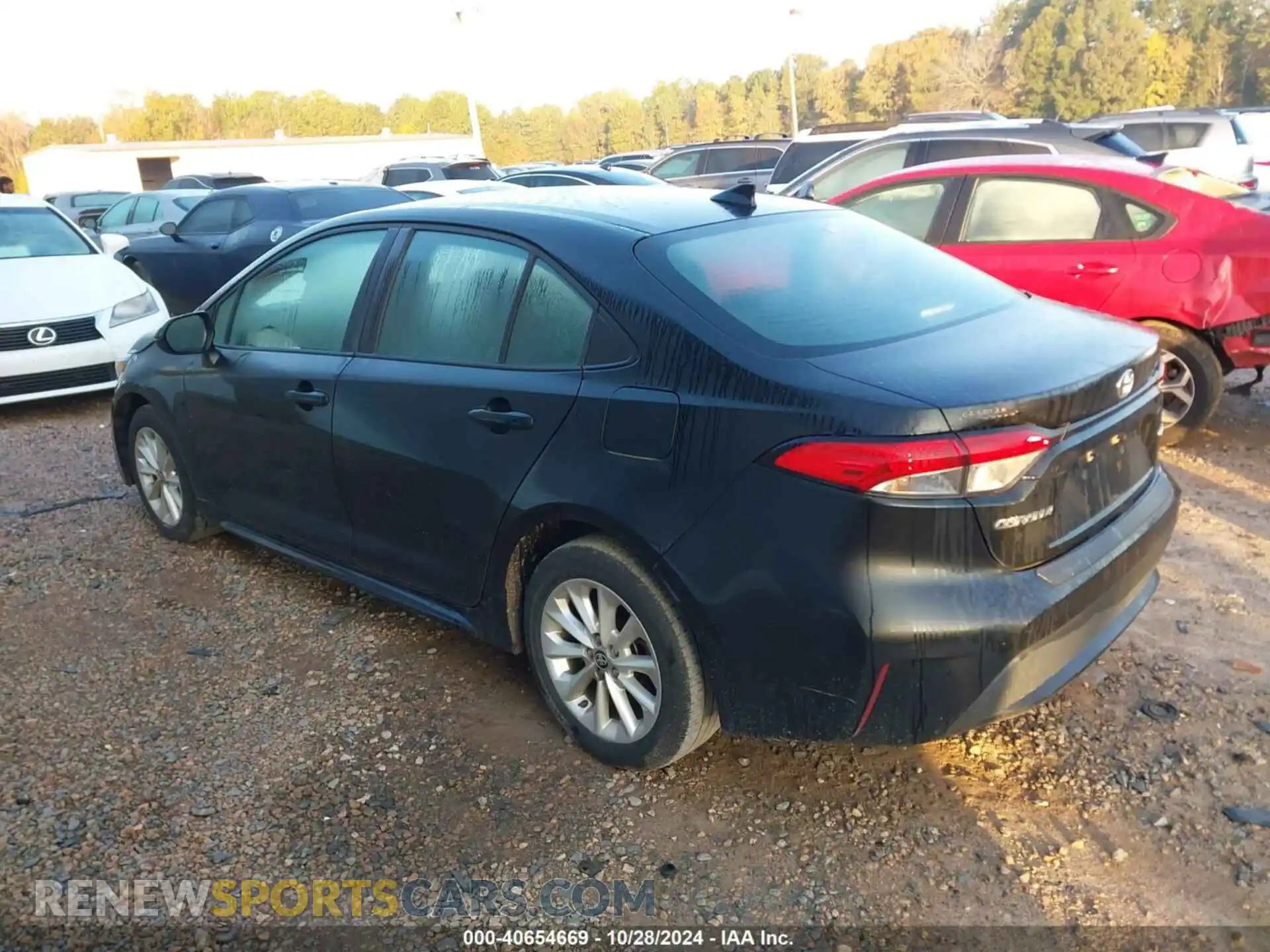 3 Photograph of a damaged car 5YFVPRAE9LP122687 TOYOTA COROLLA 2020