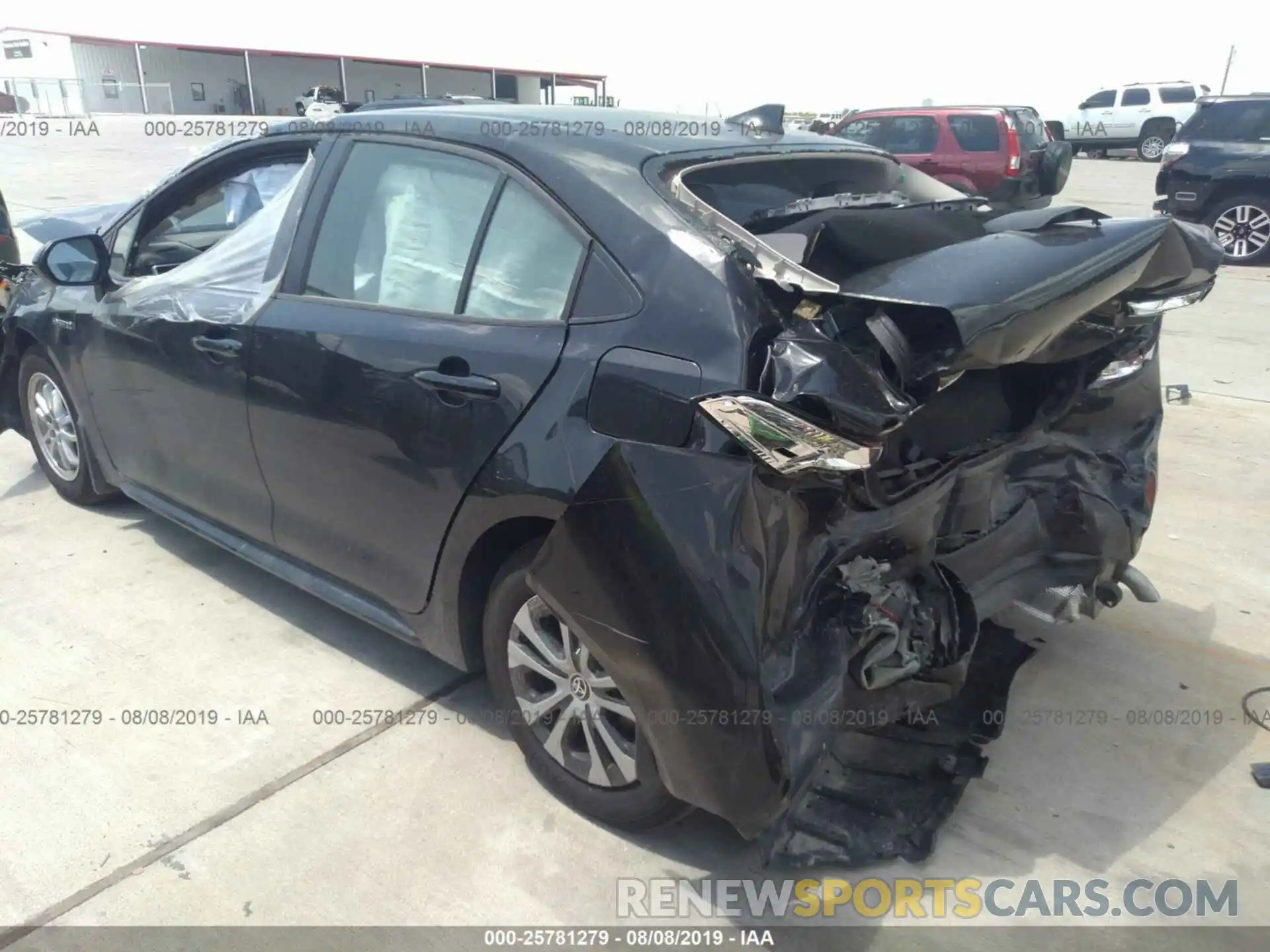 3 Photograph of a damaged car JTDEBRBE6LJ005568 TOYOTA COROLLA 2020
