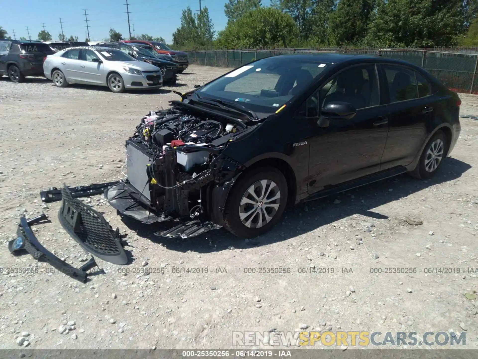 2 Photograph of a damaged car JTDEBRBE9LJ003118 TOYOTA COROLLA 2020