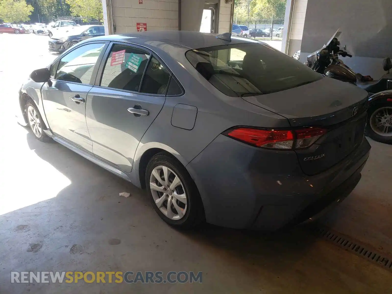 3 Photograph of a damaged car JTDEPRAE0LJ032509 TOYOTA COROLLA 2020