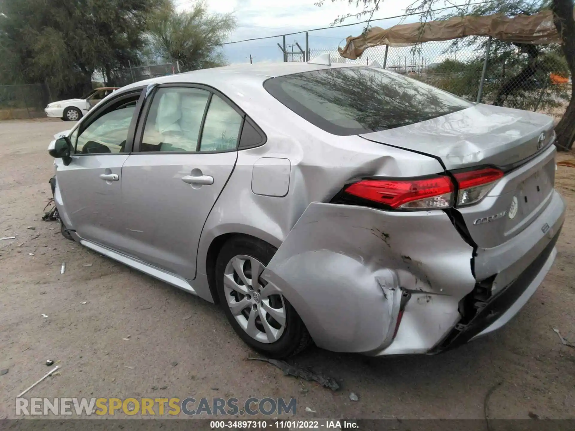 3 Photograph of a damaged car JTDEPRAE1LJ061985 TOYOTA COROLLA 2020