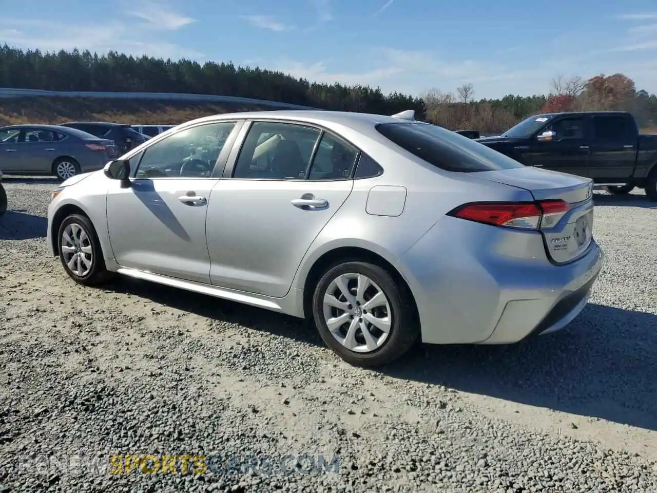 2 fotografías del automóvil dañado JTDEPRAE2LJ018692 TOYOTA COROLLA 2020