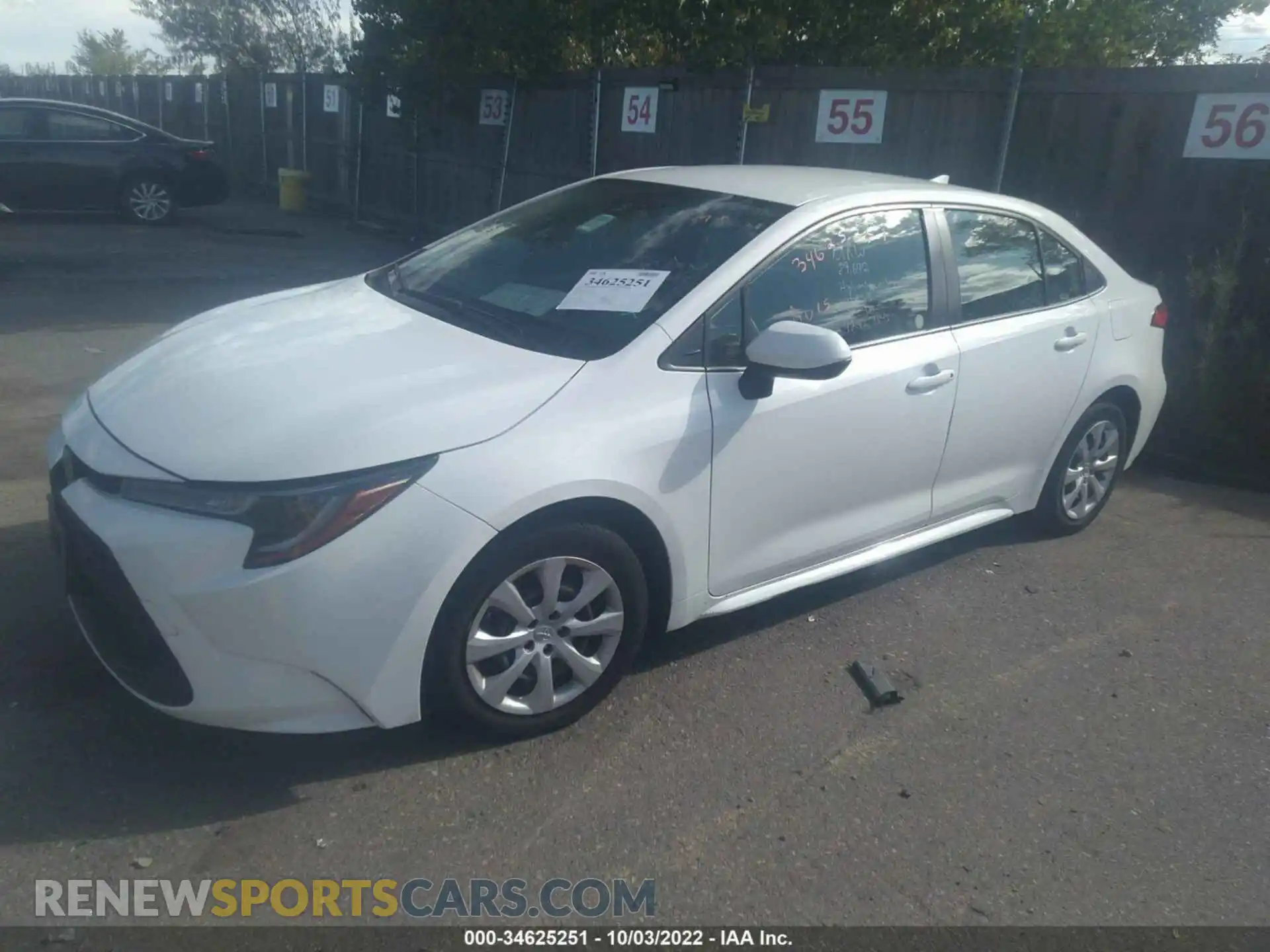 2 fotografías del automóvil dañado JTDEPRAE2LJ045696 TOYOTA COROLLA 2020