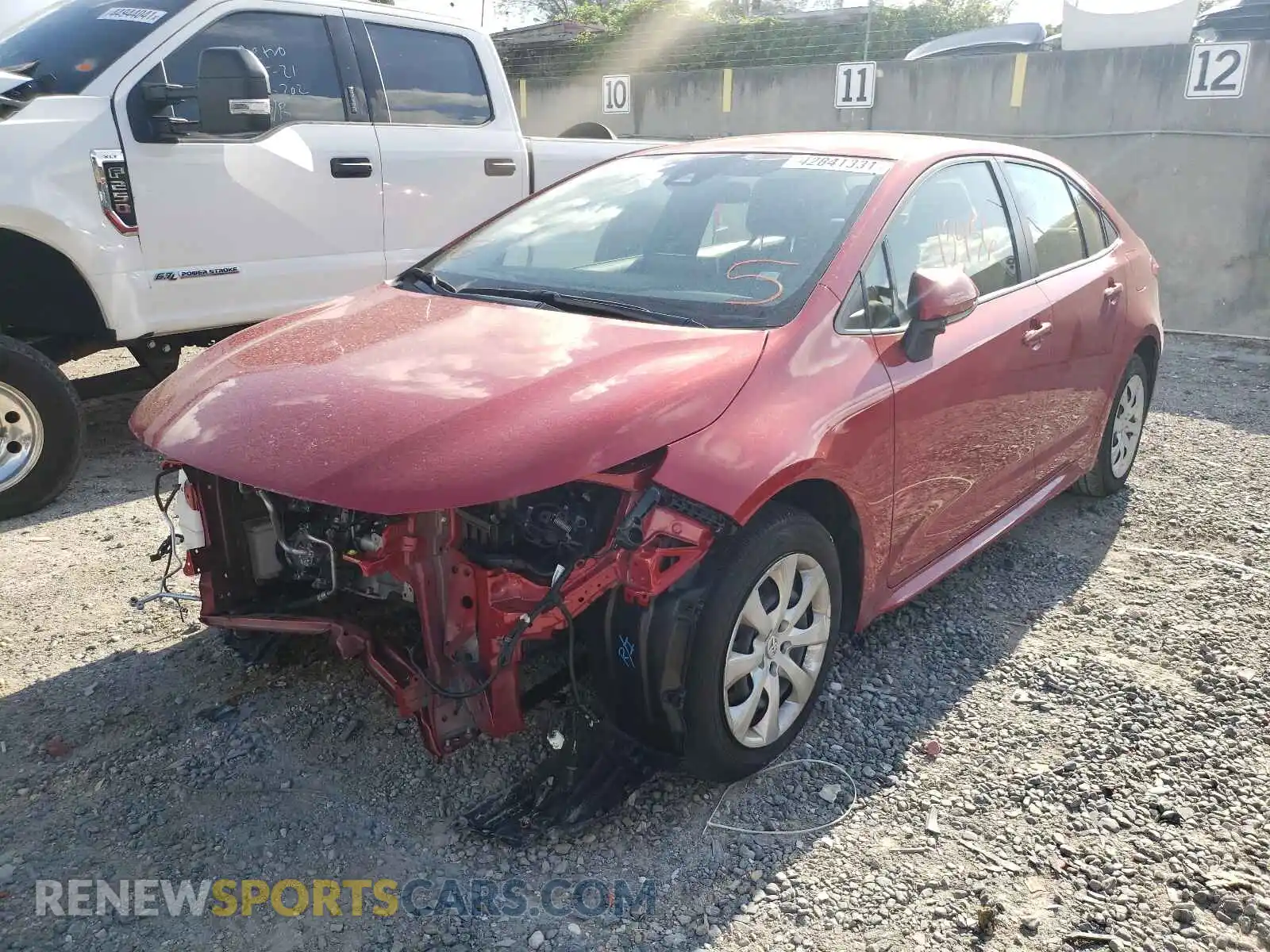 2 Photograph of a damaged car JTDEPRAE2LJ095059 TOYOTA COROLLA 2020