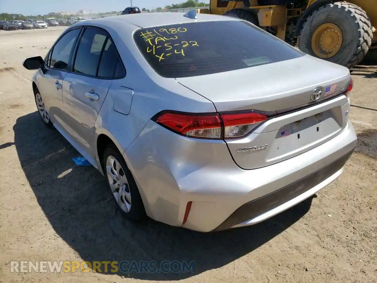 3 Photograph of a damaged car JTDEPRAE3LJ015221 TOYOTA COROLLA 2020