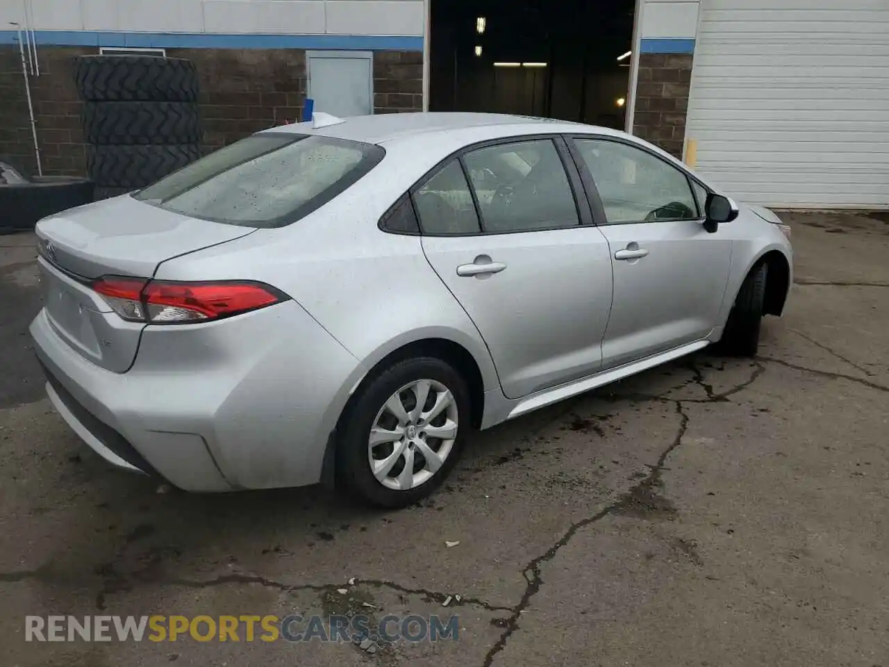 3 Photograph of a damaged car JTDEPRAE3LJ044248 TOYOTA COROLLA 2020