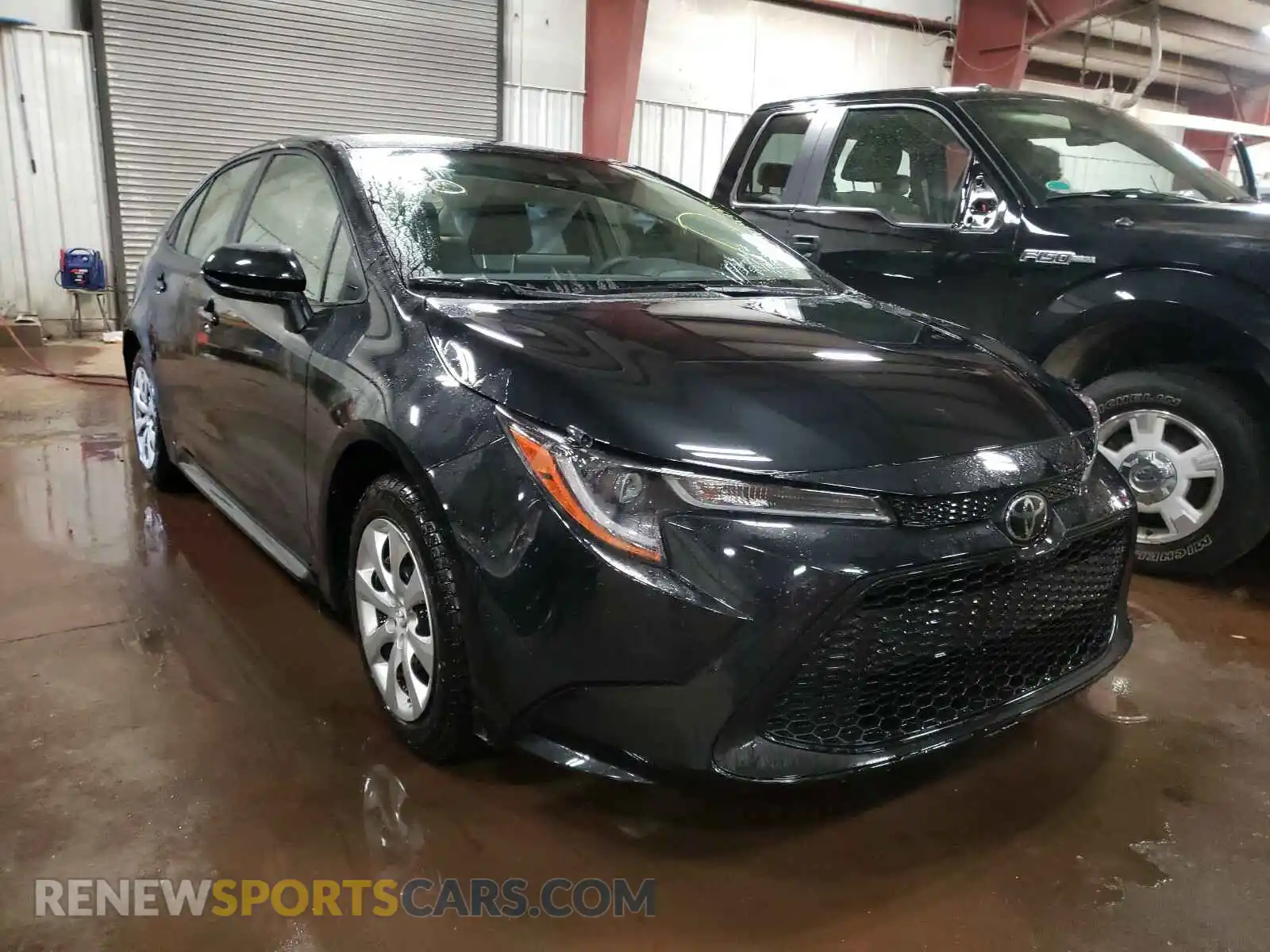 1 Photograph of a damaged car JTDEPRAE3LJ116646 TOYOTA COROLLA 2020