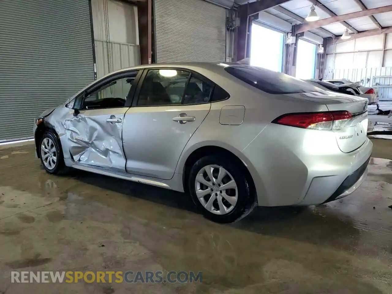 2 Photograph of a damaged car JTDEPRAE4LJ041701 TOYOTA COROLLA 2020