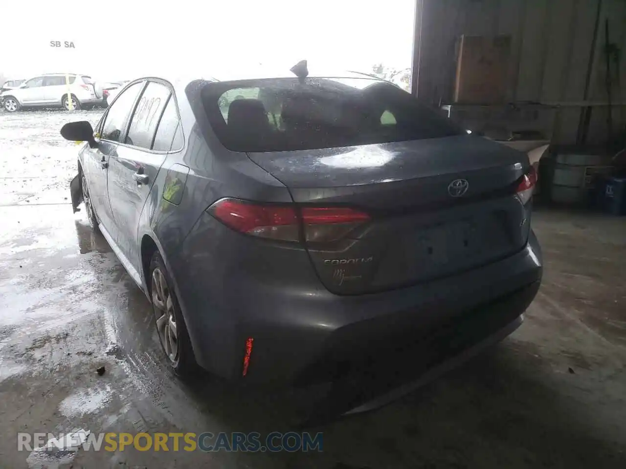 3 Photograph of a damaged car JTDEPRAE4LJ059938 TOYOTA COROLLA 2020