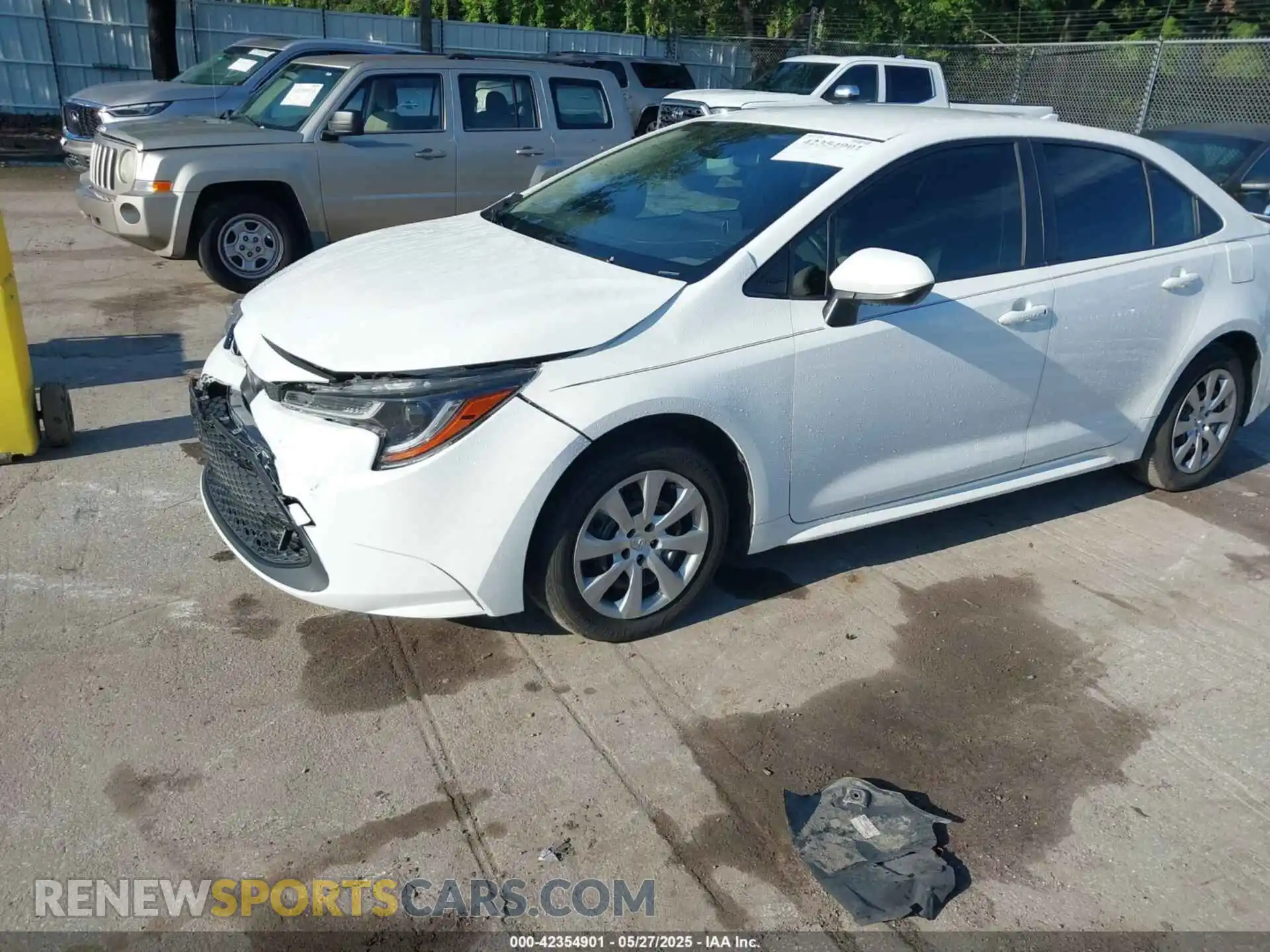 2 Фотография поврежденного автомобиля JTDEPRAE4LJ070602 TOYOTA COROLLA 2020