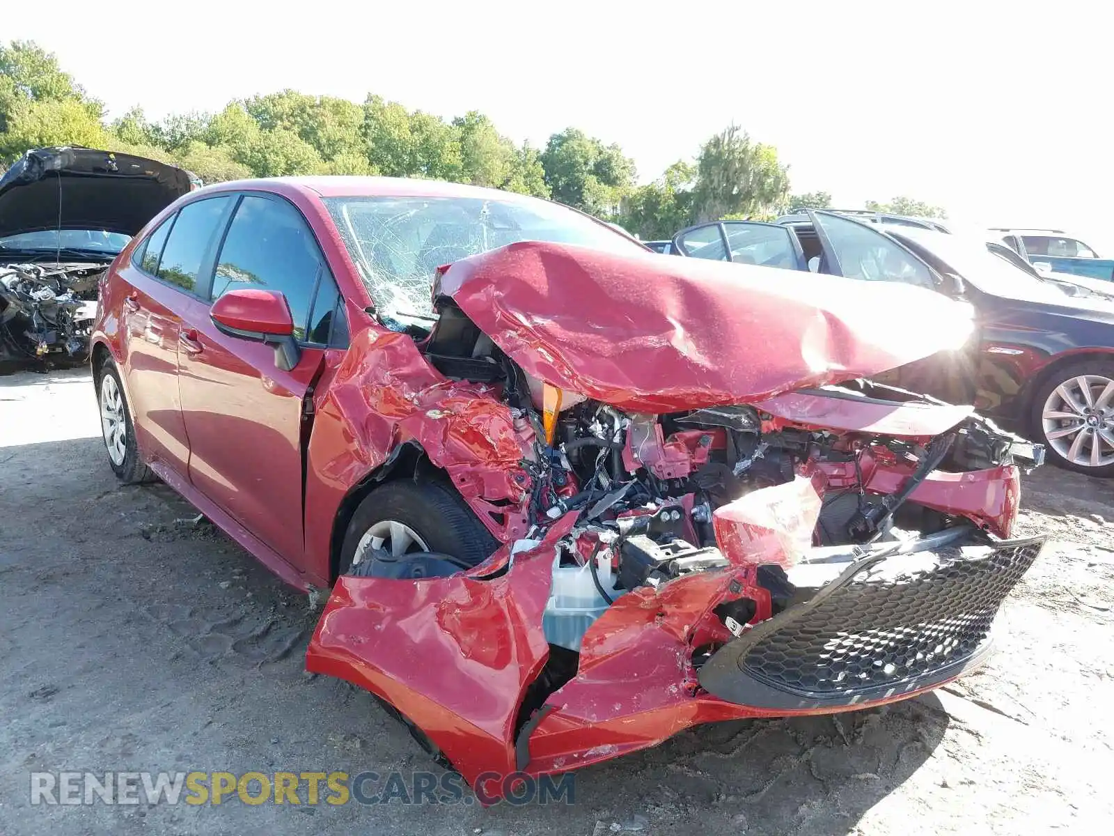 1 Photograph of a damaged car JTDEPRAE4LJ092986 TOYOTA COROLLA 2020