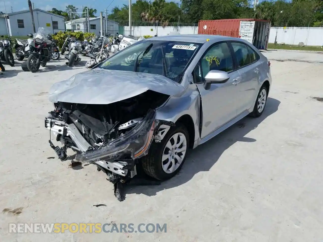 2 Photograph of a damaged car JTDEPRAE4LJ108958 TOYOTA COROLLA 2020