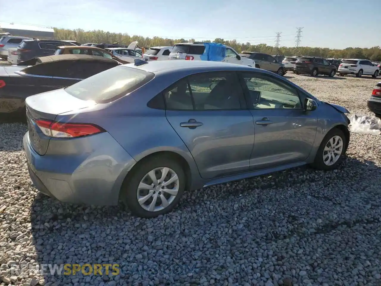 3 Photograph of a damaged car JTDEPRAE4LJ111925 TOYOTA COROLLA 2020