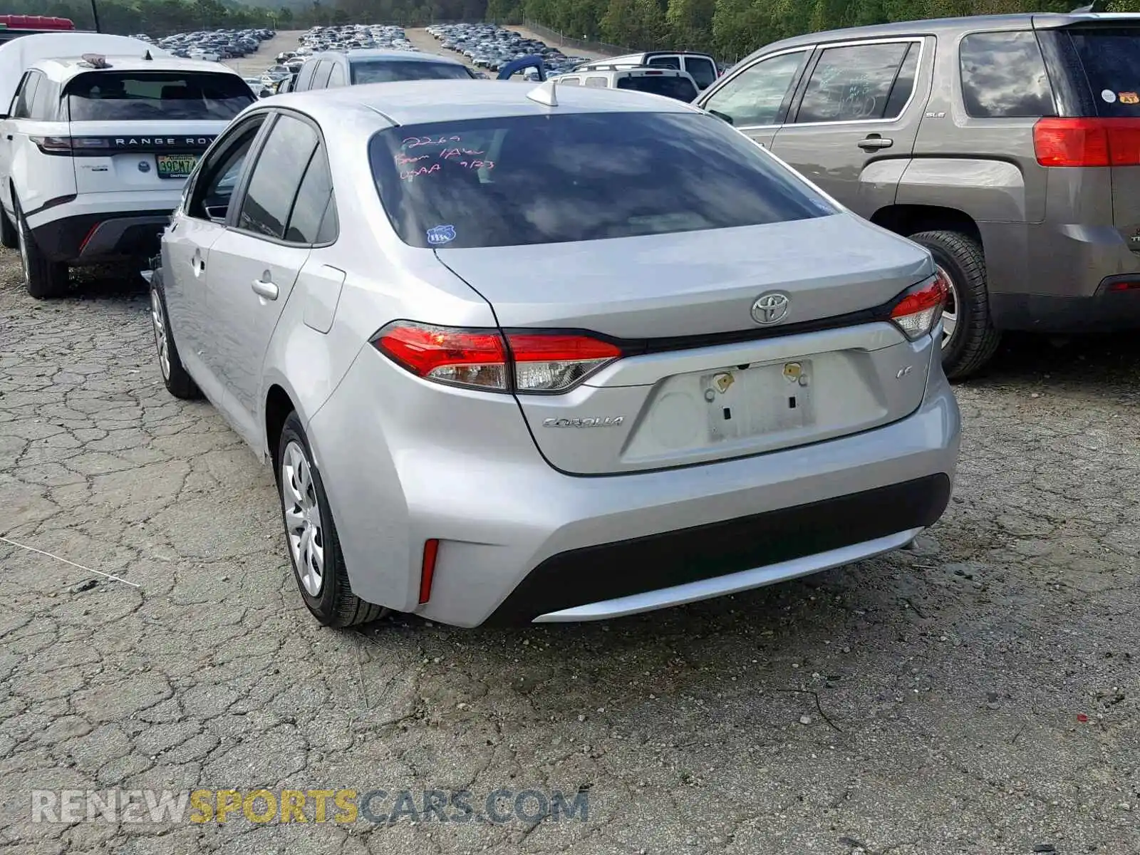 3 Photograph of a damaged car JTDEPRAE5LJ004348 TOYOTA COROLLA 2020