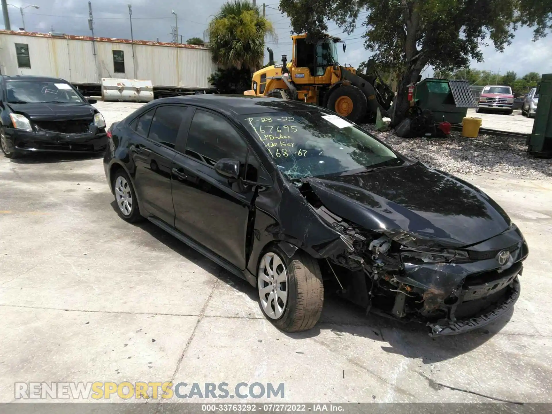 1 Photograph of a damaged car JTDEPRAE5LJ012563 TOYOTA COROLLA 2020