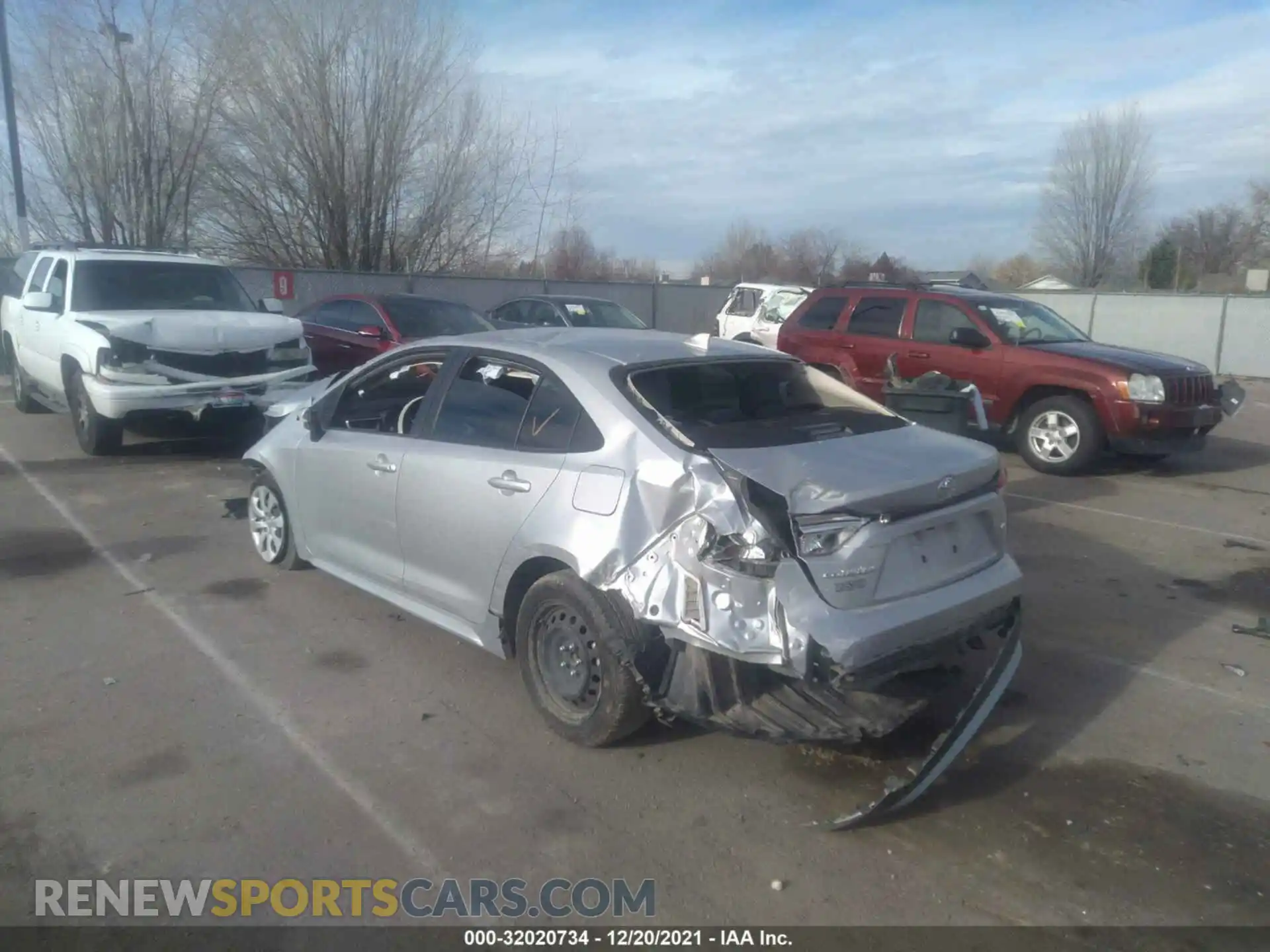 3 Photograph of a damaged car JTDEPRAE5LJ021196 TOYOTA COROLLA 2020