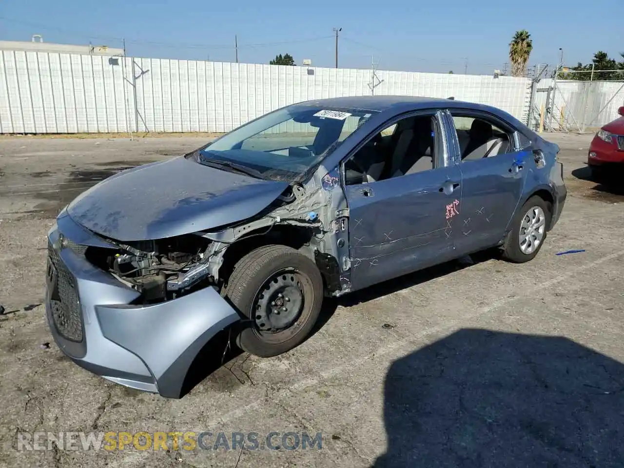 1 Photograph of a damaged car JTDEPRAE5LJ031663 TOYOTA COROLLA 2020