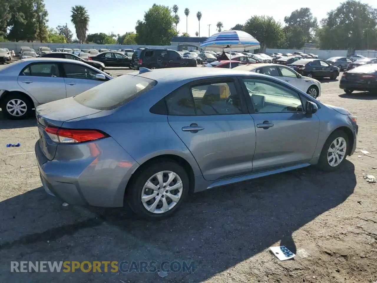 3 Photograph of a damaged car JTDEPRAE5LJ031663 TOYOTA COROLLA 2020