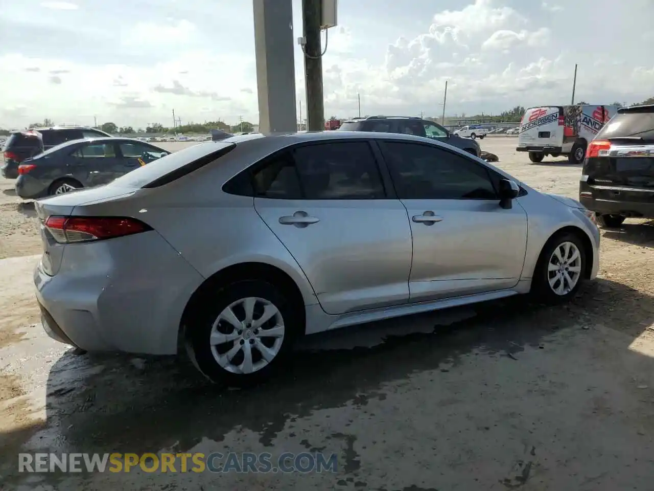 3 Photograph of a damaged car JTDEPRAE5LJ047720 TOYOTA COROLLA 2020