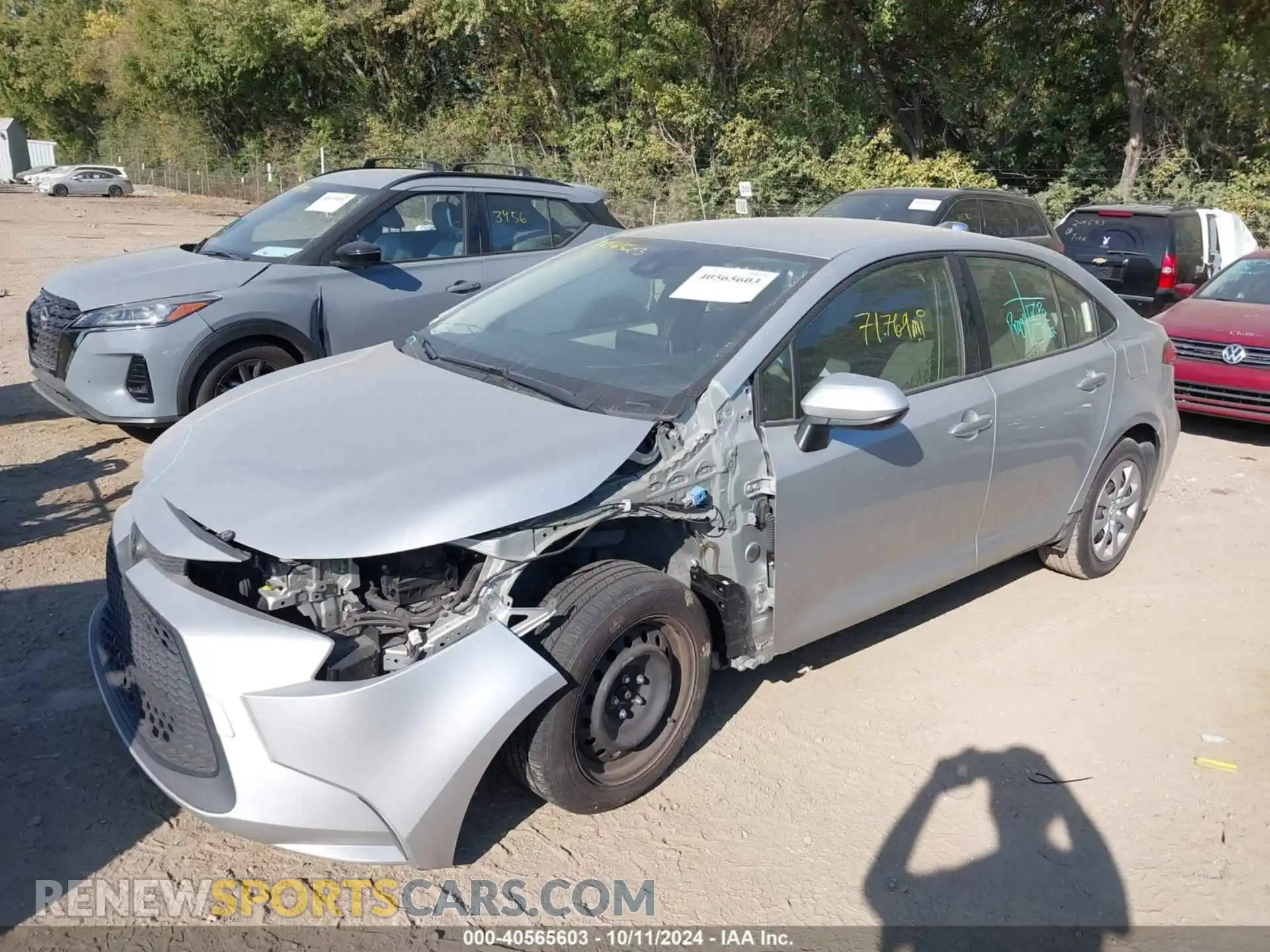 2 Photograph of a damaged car JTDEPRAE5LJ056949 TOYOTA COROLLA 2020