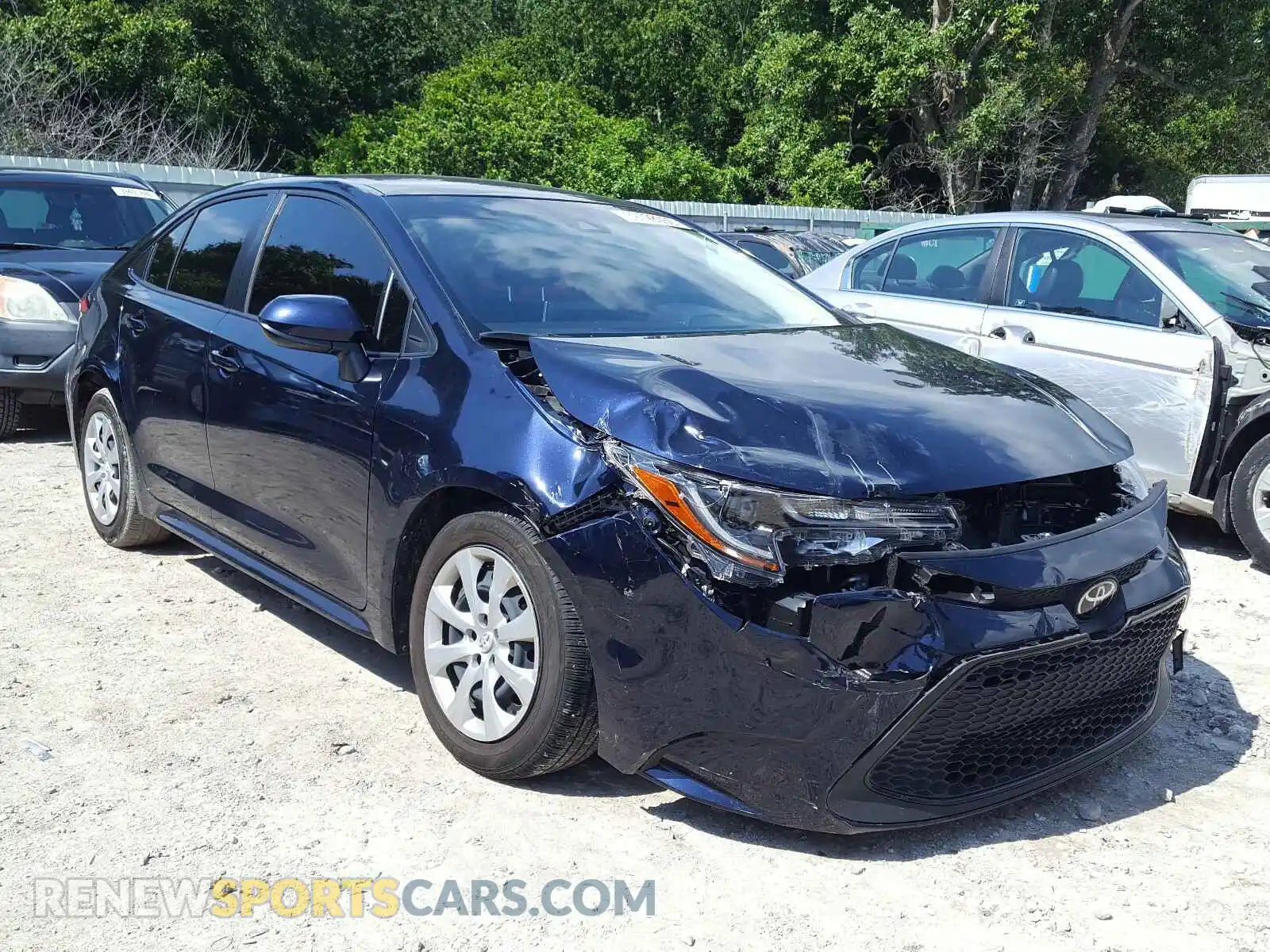 1 Photograph of a damaged car JTDEPRAE6LJ010367 TOYOTA COROLLA 2020