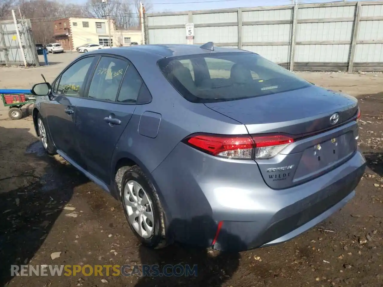 3 Photograph of a damaged car JTDEPRAE6LJ015522 TOYOTA COROLLA 2020