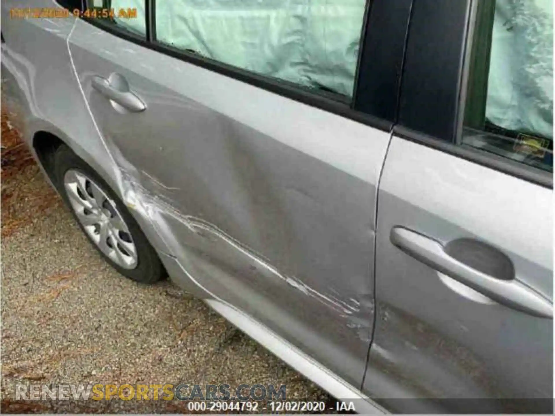 2 Photograph of a damaged car JTDEPRAE6LJ024401 TOYOTA COROLLA 2020