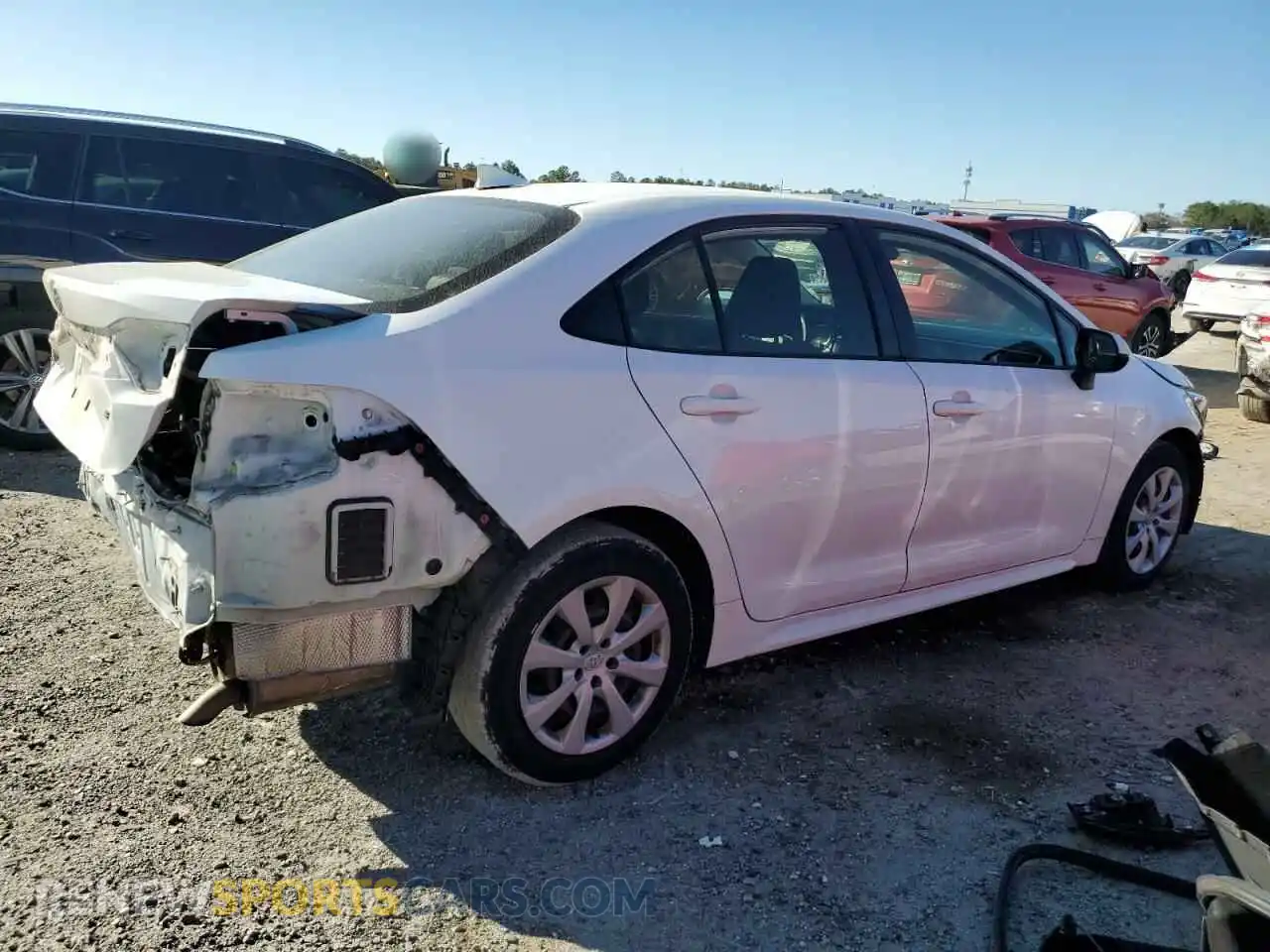 3 Photograph of a damaged car JTDEPRAE6LJ046902 TOYOTA COROLLA 2020