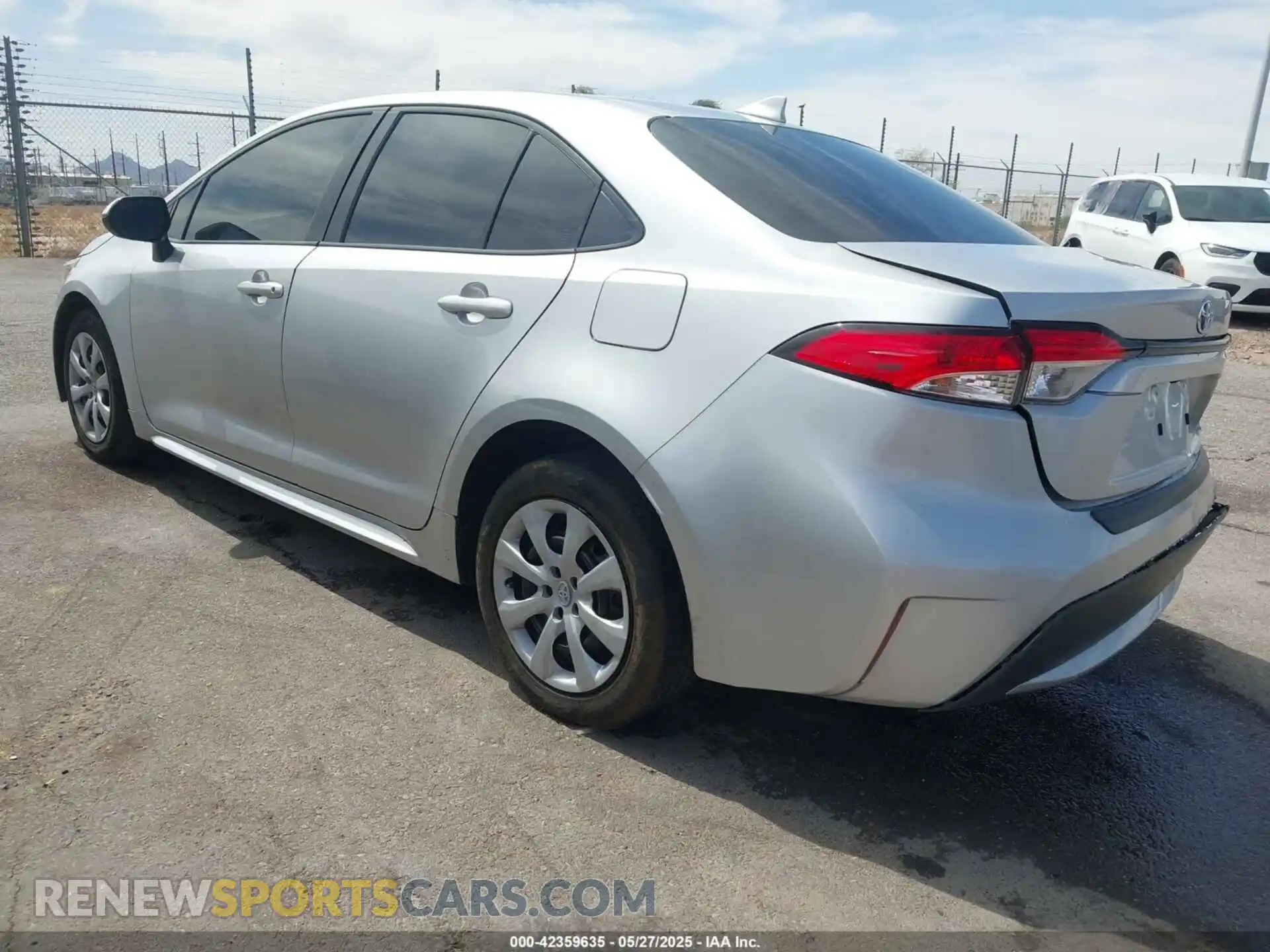 3 fotografías del automóvil dañado JTDEPRAE6LJ079009 TOYOTA COROLLA 2020