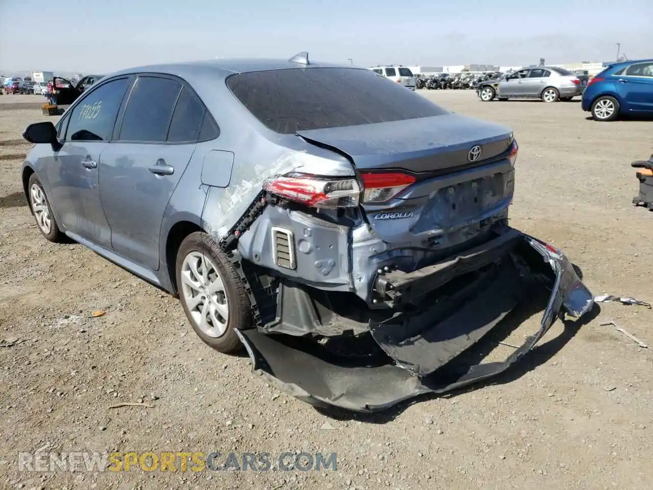 3 Photograph of a damaged car JTDEPRAE6LJ089488 TOYOTA COROLLA 2020