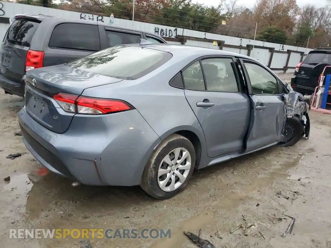 3 Photograph of a damaged car JTDEPRAE6LJ104748 TOYOTA COROLLA 2020
