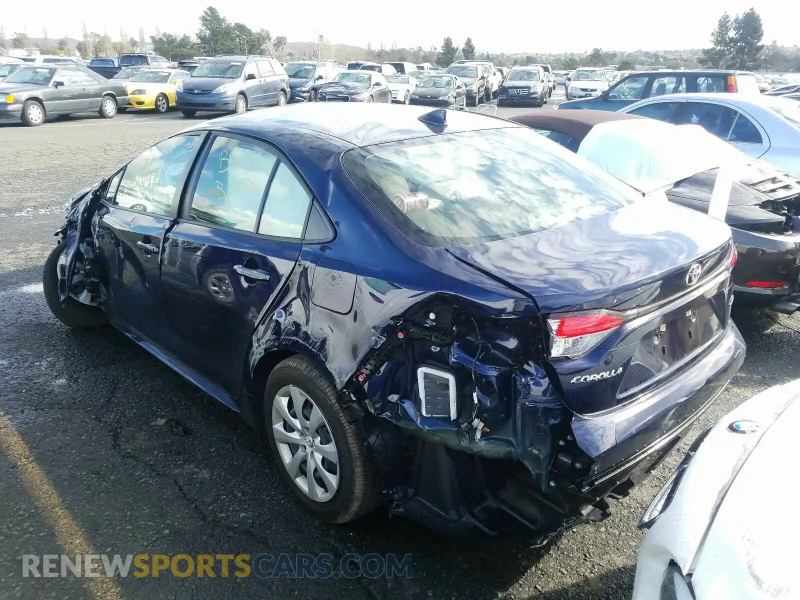 3 Photograph of a damaged car JTDEPRAE6LJ110260 TOYOTA COROLLA 2020