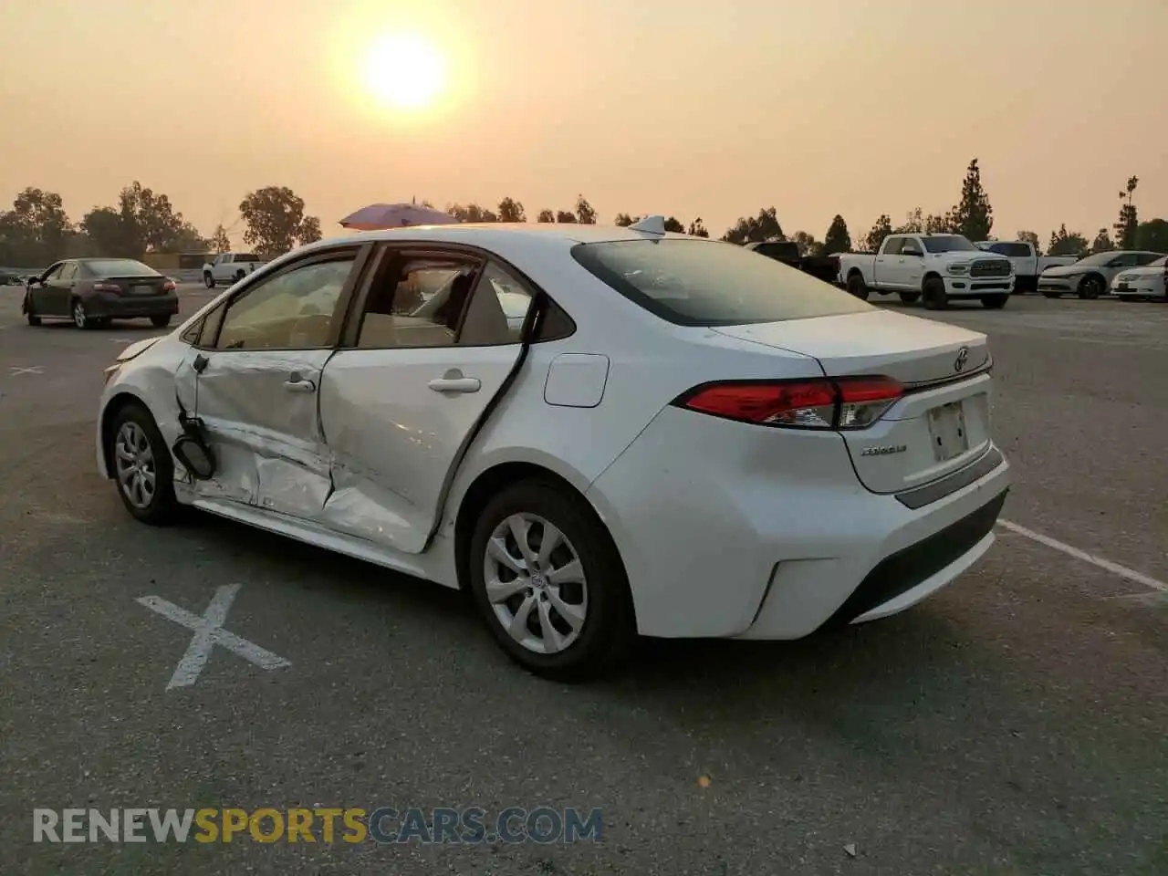 2 Фотография поврежденного автомобиля JTDEPRAE7LJ011690 TOYOTA COROLLA 2020