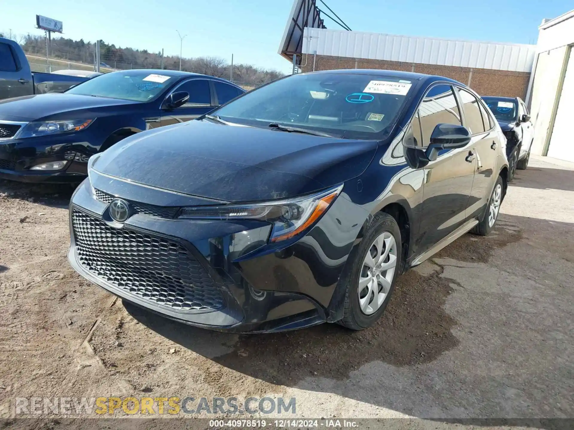 2 fotografías del automóvil dañado JTDEPRAE7LJ020664 TOYOTA COROLLA 2020