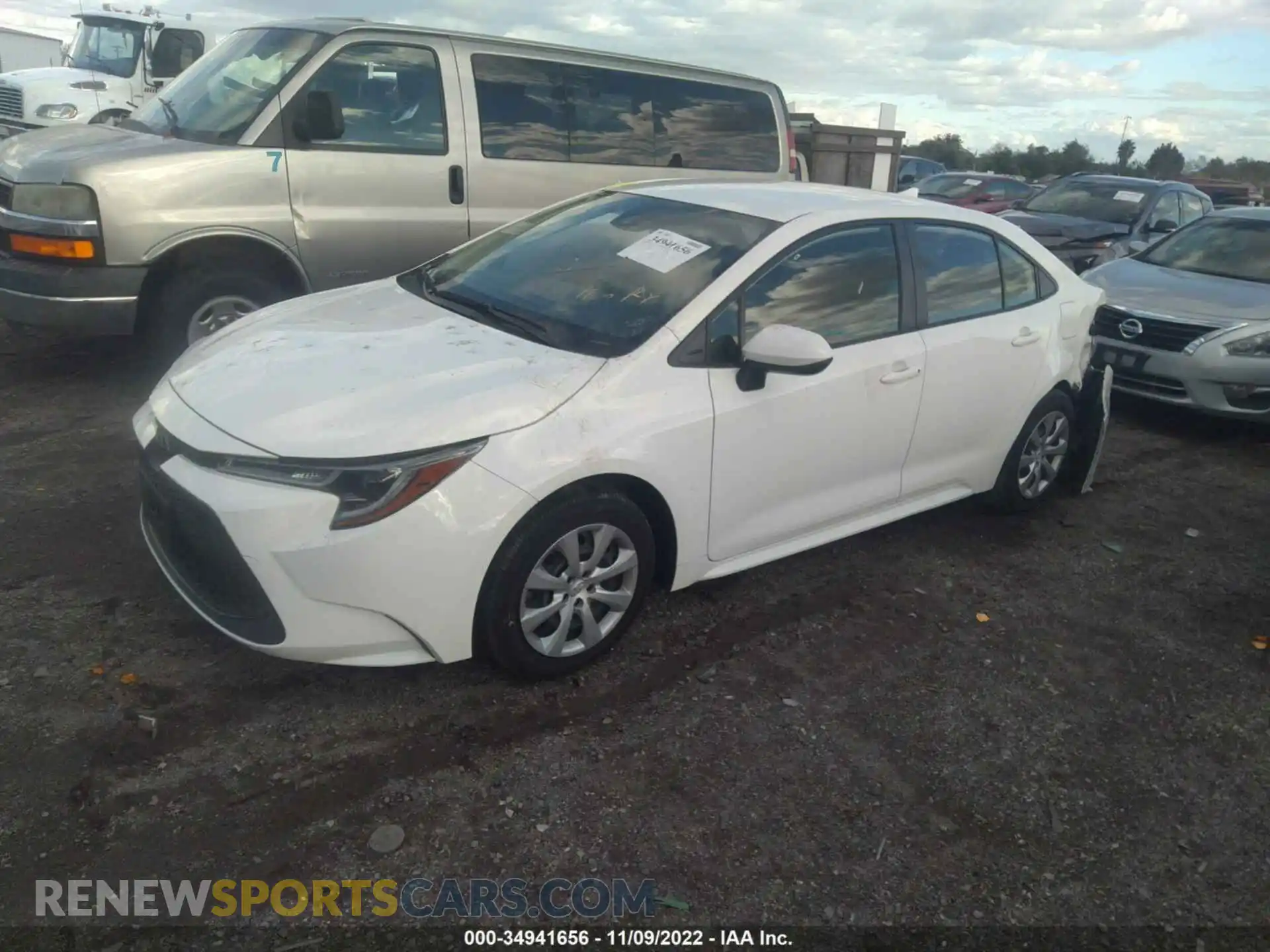 2 Photograph of a damaged car JTDEPRAE7LJ028070 TOYOTA COROLLA 2020