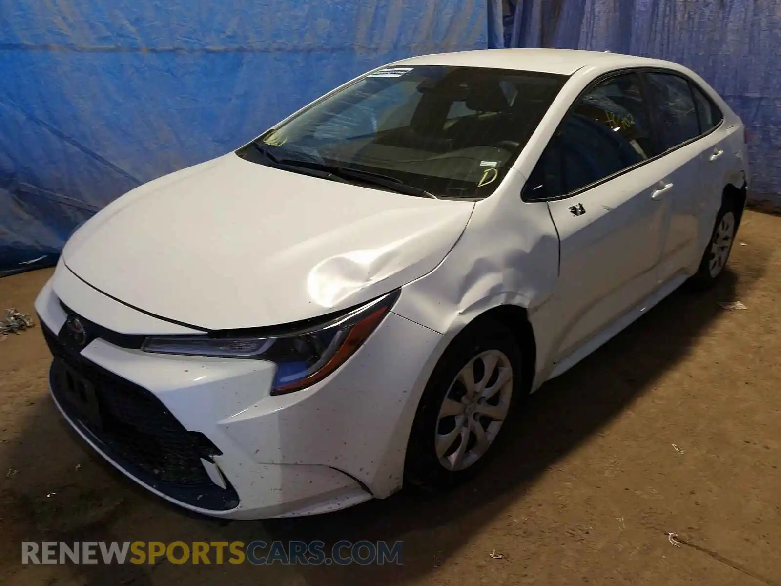 2 Photograph of a damaged car JTDEPRAE7LJ043586 TOYOTA COROLLA 2020
