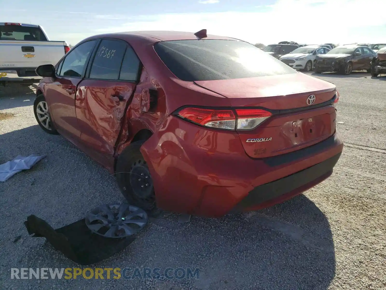 3 Photograph of a damaged car JTDEPRAE7LJ056676 TOYOTA COROLLA 2020