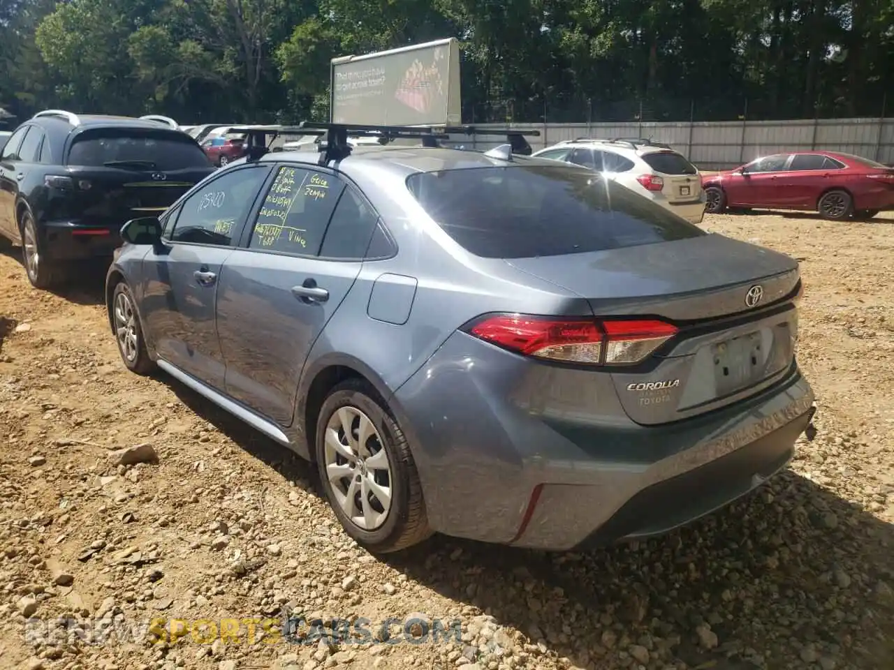 3 Photograph of a damaged car JTDEPRAE7LJ059562 TOYOTA COROLLA 2020