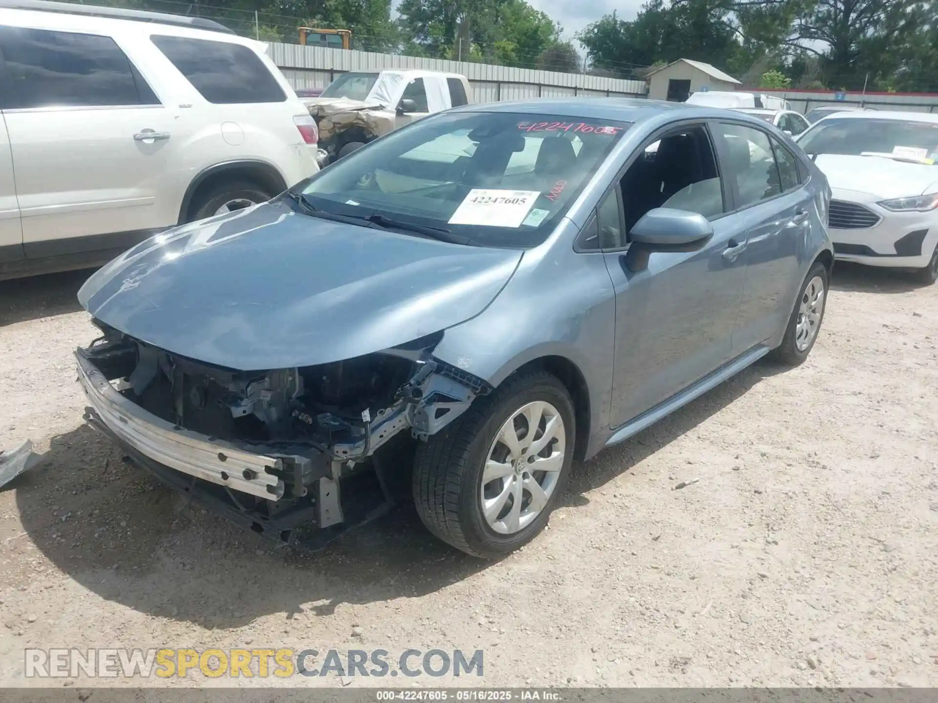 2 Photograph of a damaged car JTDEPRAE8LJ032161 TOYOTA COROLLA 2020