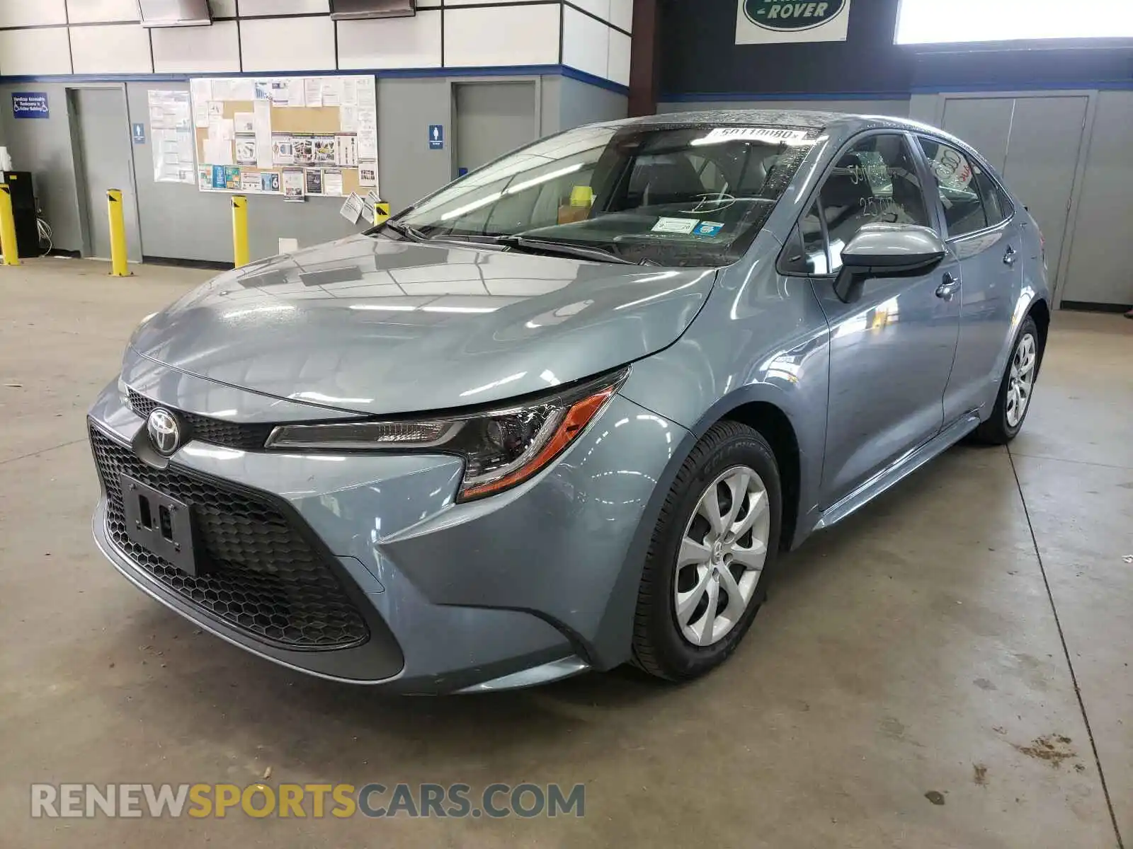 2 Photograph of a damaged car JTDEPRAE8LJ042348 TOYOTA COROLLA 2020