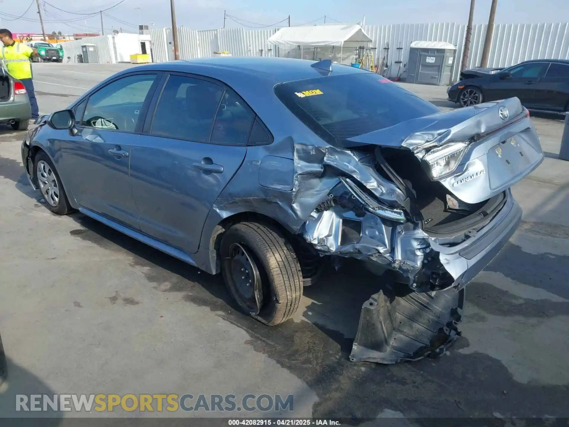 3 Photograph of a damaged car JTDEPRAE8LJ059487 TOYOTA COROLLA 2020
