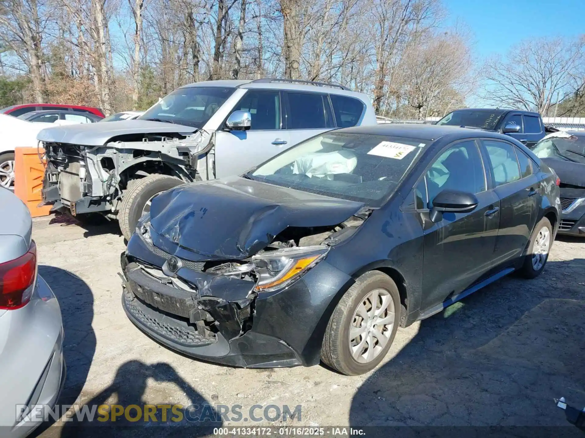 2 Photograph of a damaged car JTDEPRAE8LJ113113 TOYOTA COROLLA 2020