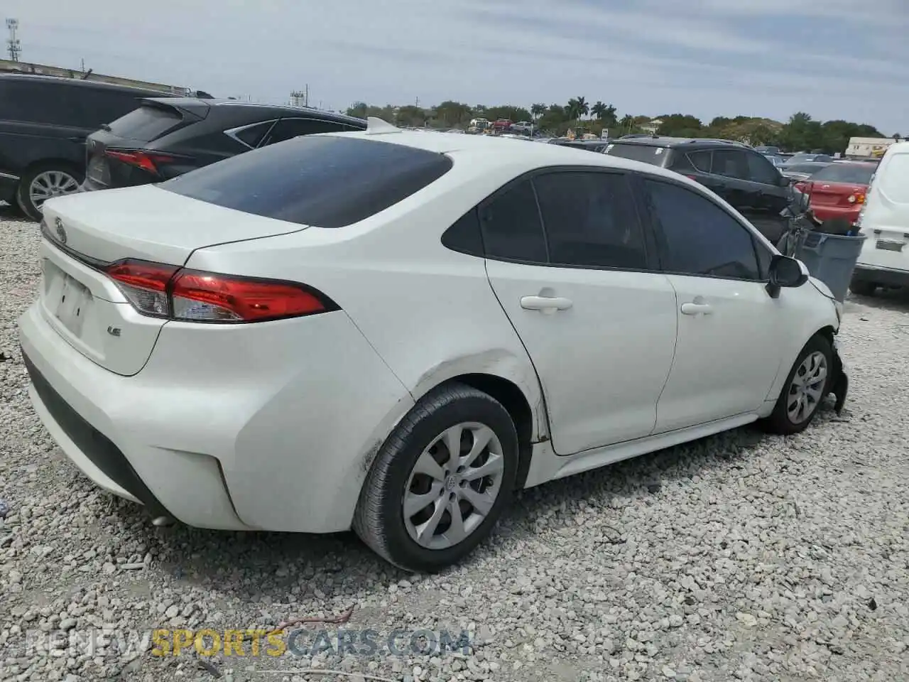 3 Photograph of a damaged car JTDEPRAE9LJ011643 TOYOTA COROLLA 2020