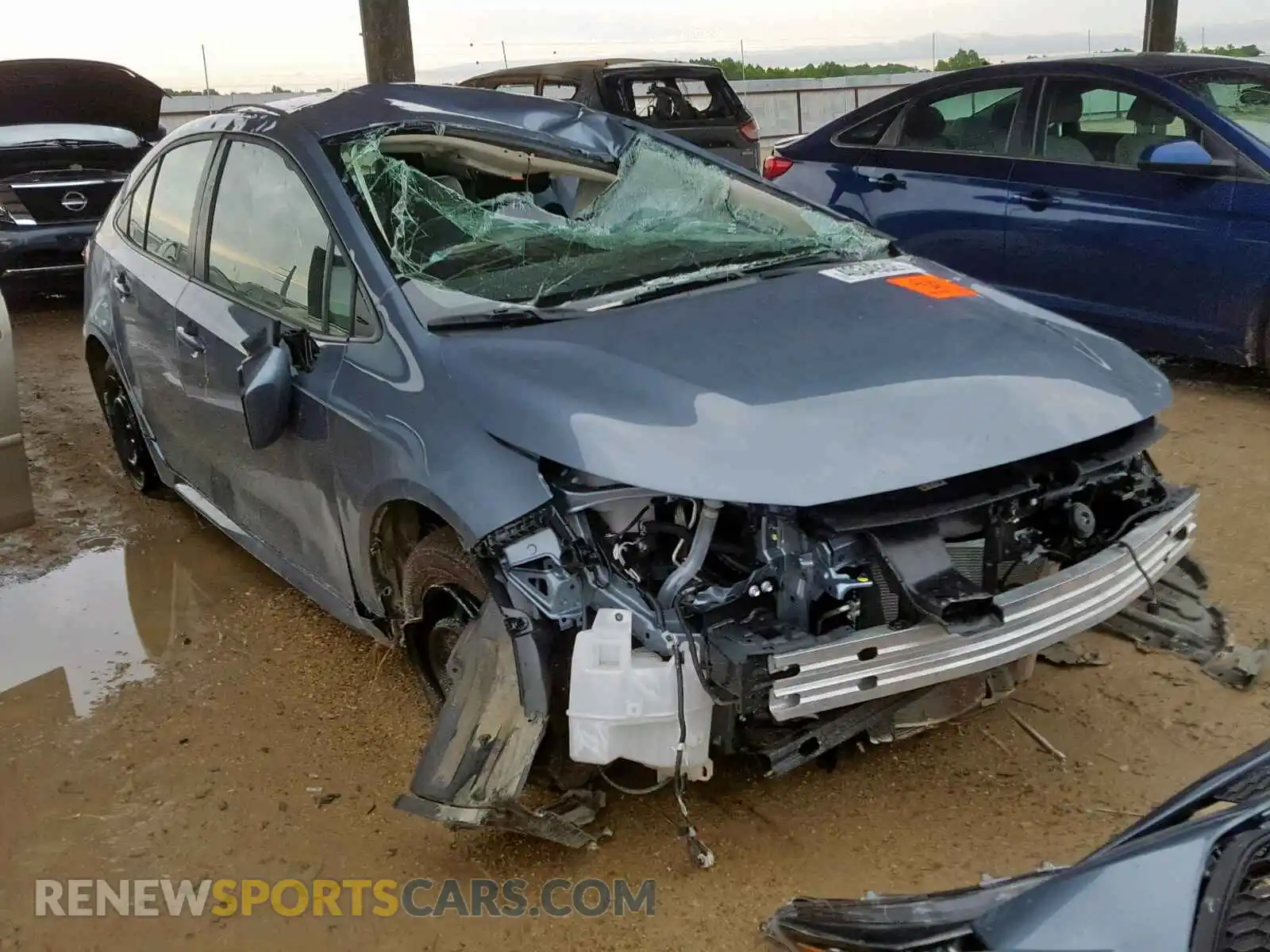 1 Photograph of a damaged car JTDEPRAE9LJ013733 TOYOTA COROLLA 2020
