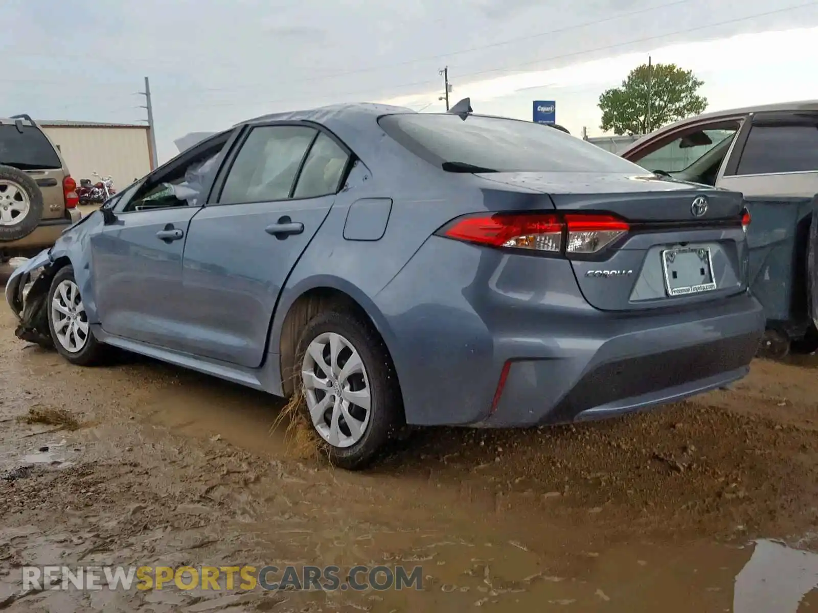 3 Photograph of a damaged car JTDEPRAE9LJ013733 TOYOTA COROLLA 2020