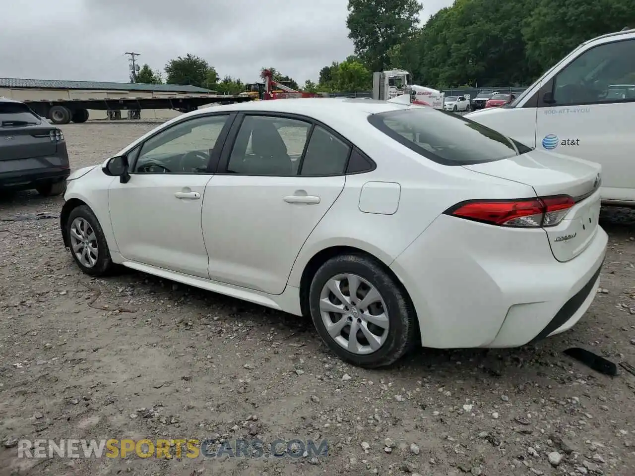 2 Photograph of a damaged car JTDEPRAE9LJ037076 TOYOTA COROLLA 2020
