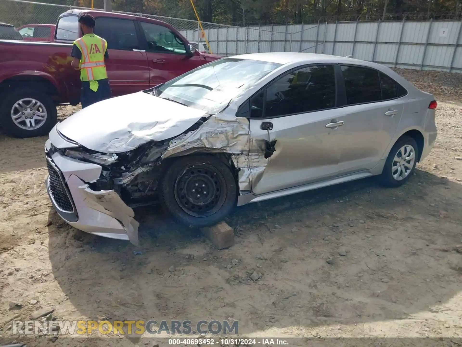 2 Photograph of a damaged car JTDEPRAE9LJ059479 TOYOTA COROLLA 2020