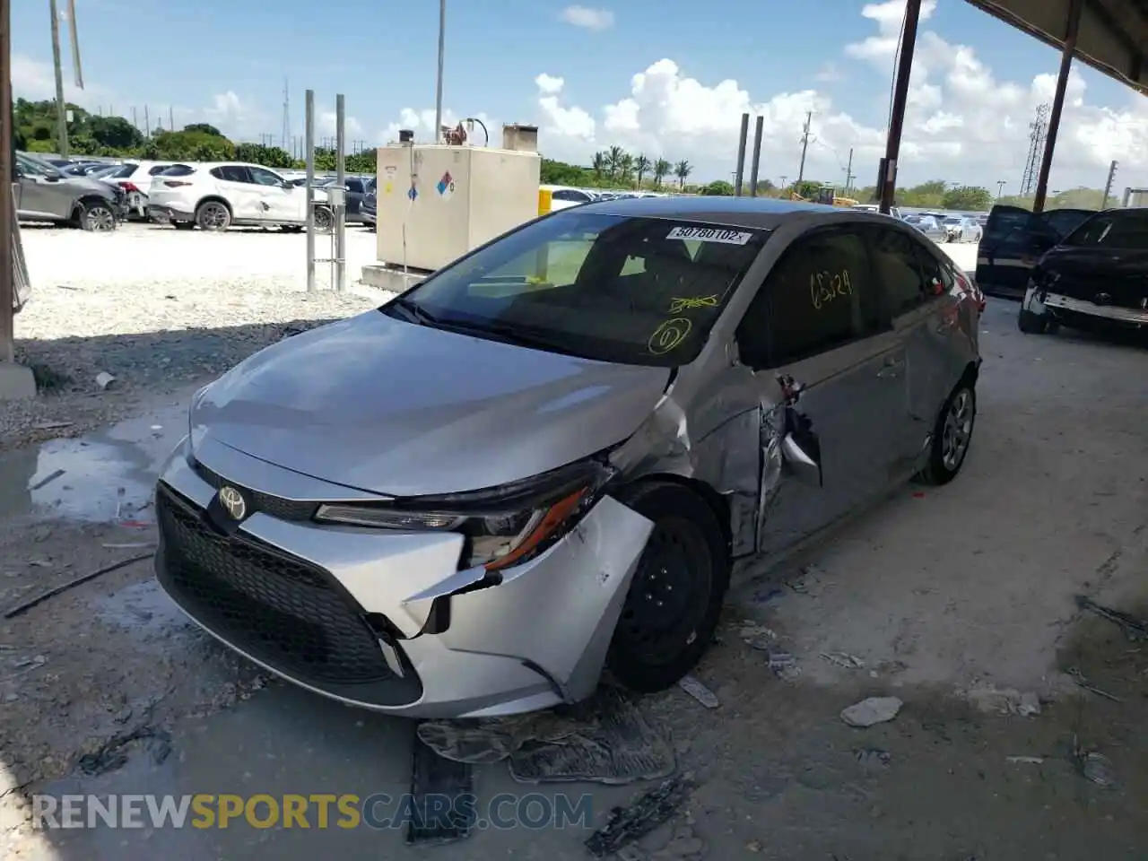 2 Photograph of a damaged car JTDEPRAE9LJ111161 TOYOTA COROLLA 2020