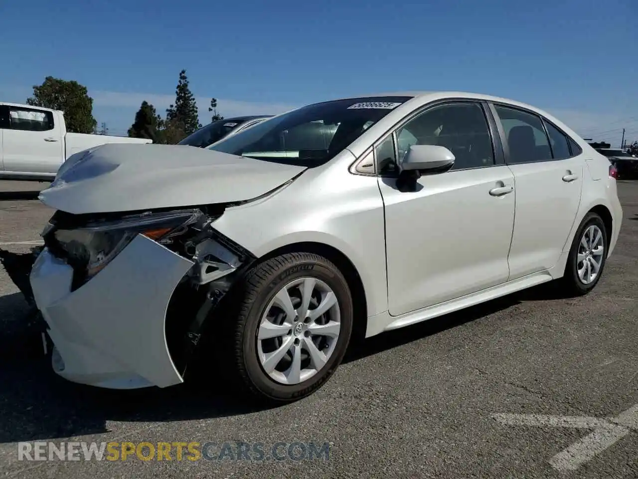 1 Photograph of a damaged car JTDEPRAEXLJ015488 TOYOTA COROLLA 2020