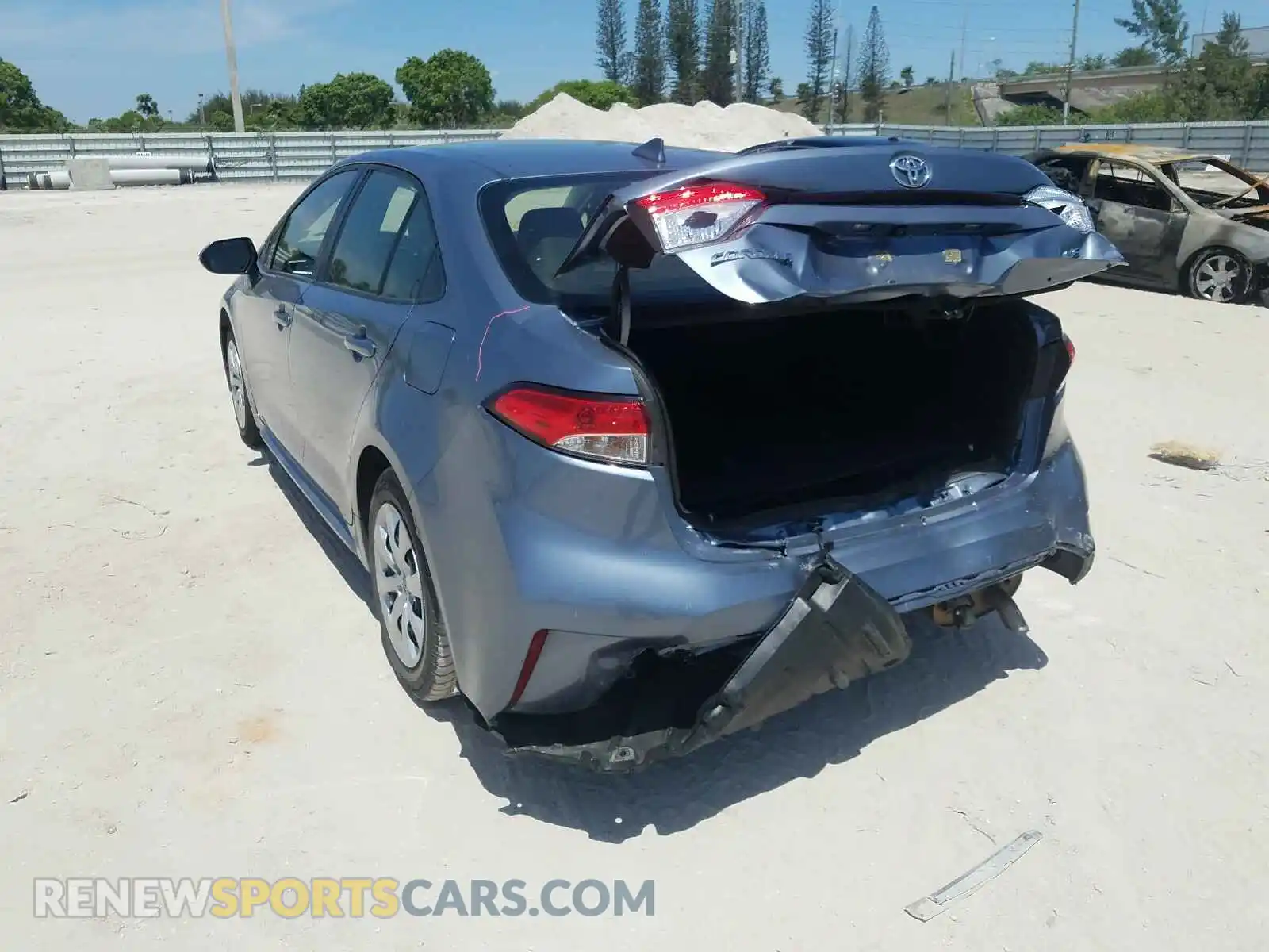 3 Photograph of a damaged car JTDEPRAEXLJ017614 TOYOTA COROLLA 2020